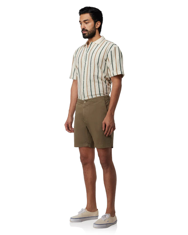 418