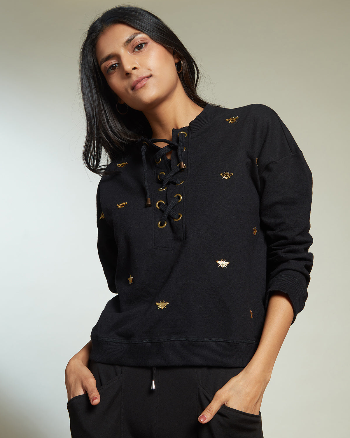 Pause Busy Bee Embellished Sweatshirt Black