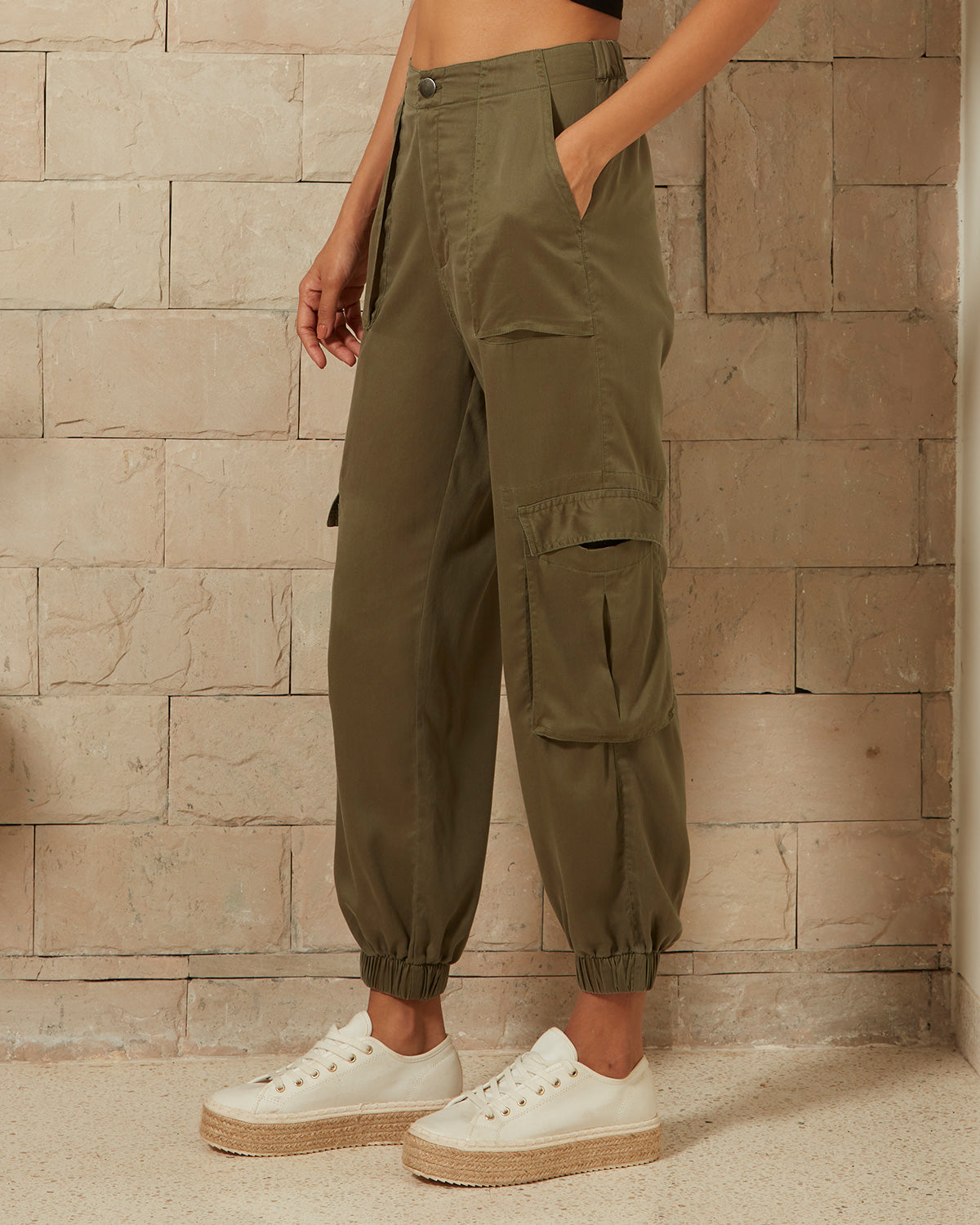 Pause Getaway Car Utility Joggers 