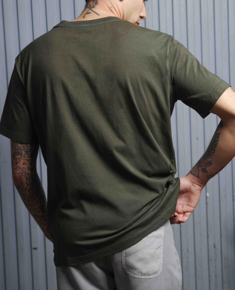 pocket bridge tee_olive