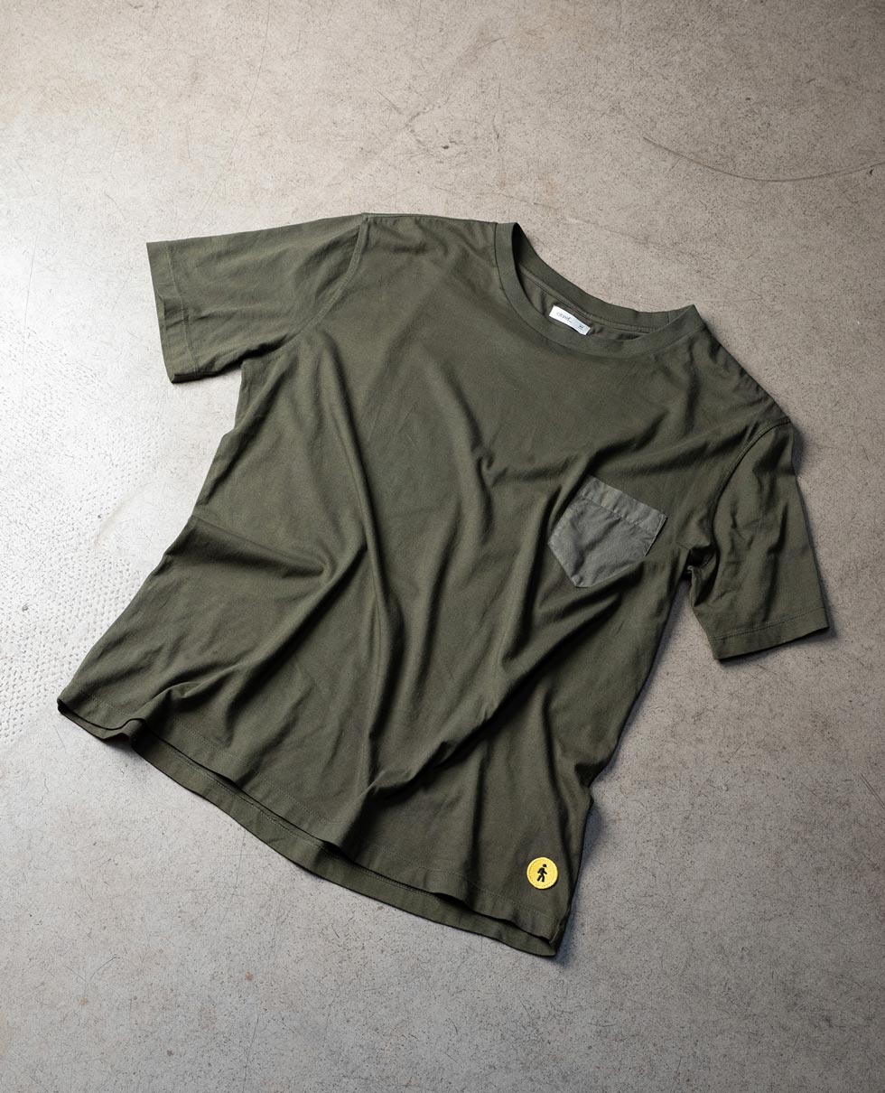 pocket bridge tee_olive